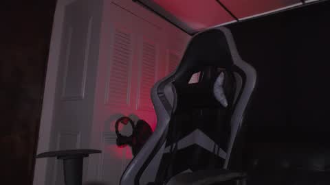 Snapshot of brasi_ chatting on 10/08/25, 03:31 brasi_ online show from 10/08/25, 03:31