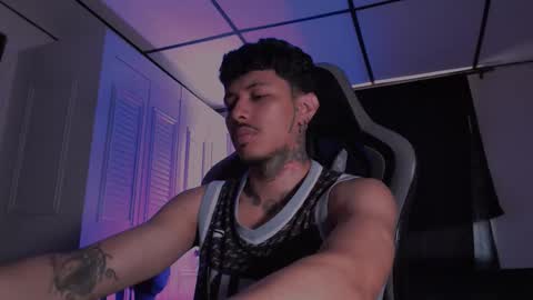 Snapshot of brasi_ chatting on 10/15/25, 06:19 brasi_ online show from 10/15/25, 06:19