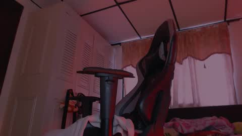 Snapshot of brasi_ chatting on 12/19/25, 07:10 brasi_ online show from 12/19/25, 07:10