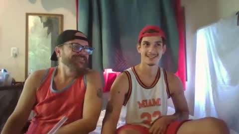 Bichaenrustida online show from 12/25/24, 10:06