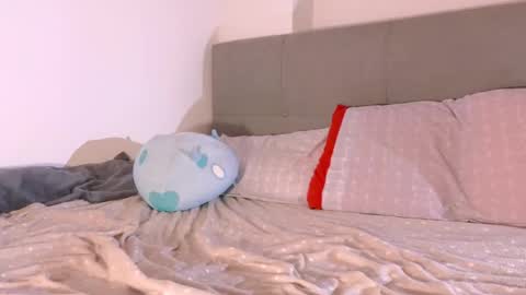 Annie online show from 02/13/25, 07:10