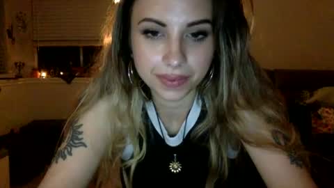 Mimi Noire online show from 06/19/26, 04:39