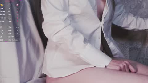 Snapshot of brattymuse chatting on 11/02/25, 06:05 Evelyn . online show from 11/02/25, 06:05