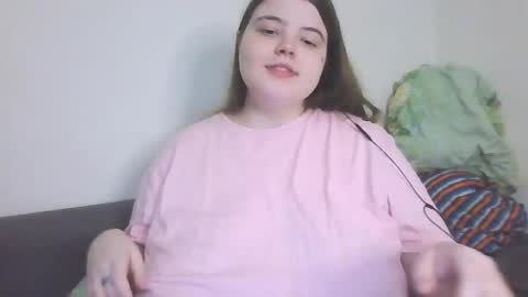 Emma online show from 10/05/25, 05:22