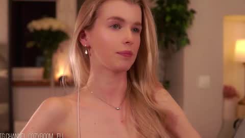 Snapshot of brave_journey chatting on 09/14/25, 08:08 Eli online show from 09/14/25, 08:08