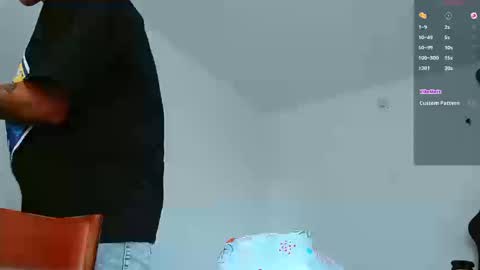 Snapshot of bray_hotboy chatting on 09/19/25, 02:07 Bray Hotboy online show from 09/19/25, 02:07