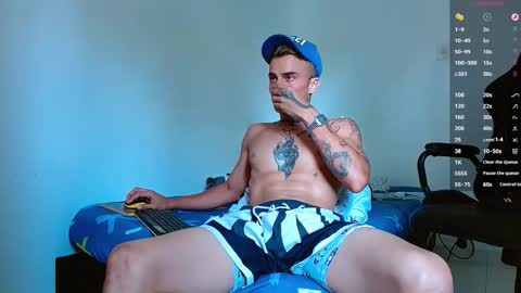 Snapshot of bray_hotboy chatting on 12/02/25, 07:31 Bray Hotboy online show from 12/02/25, 07:31