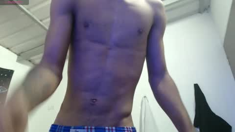 Snapshot of brayan_chevignon chatting on 10/23/25, 04:45 brayan_chevignon online show from 10/23/25, 04:45
