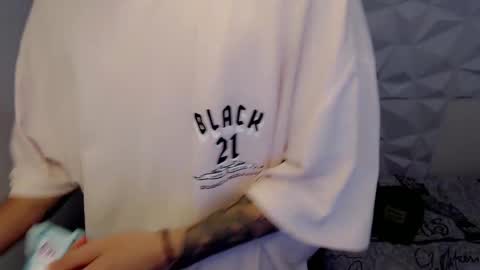 Snapshot of brayan_lopezz chatting on 01/25/25, 12:47 BRAYAN online show from 01/25/25, 12:47