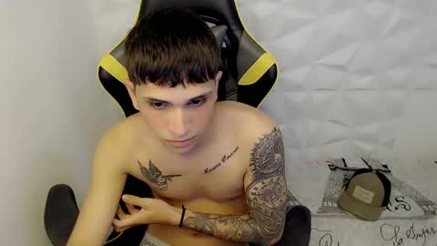 Snapshot of brayan_lopezz chatting on 01/25/25, 06:57 BRAYAN online show from 01/25/25, 06:57