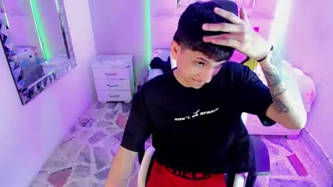 Snapshot of brayan_lopezz chatting on 01/27/25, 03:39 BRAYAN online show from 01/27/25, 03:39