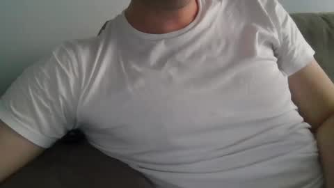 Snapshot of brazilian_obedient chatting on 11/13/25, 10:36 brazilian_obedient online show from 11/13/25, 10:36