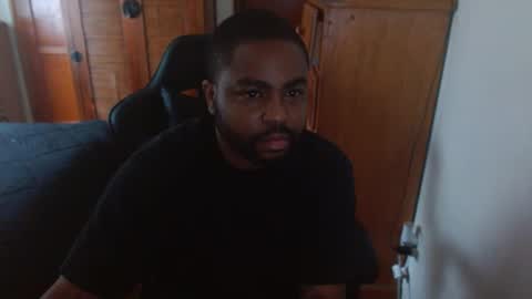 Snapshot of breadw1nnah chatting on 09/26/25, 03:27 Breadw1nnah online show from 09/26/25, 03:27