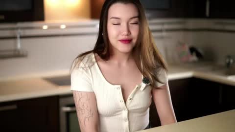 Alexandra online show from 05/27/26, 02:19