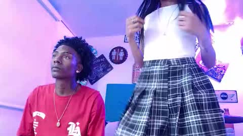 Snapshot of breazer__ chatting on 09/28/25, 12:49 breazer__ online show from 09/28/25, 12:49