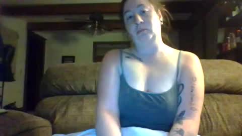 Snapshot of brebear69 chatting on 05/26/26, 02:18 brebear69 online show from 05/26/26, 02:18