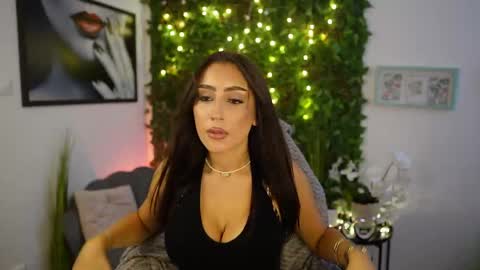 Bree online show from 09/28/25, 01:27