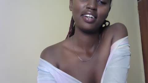 breelia online show from 04/10/26, 02:39