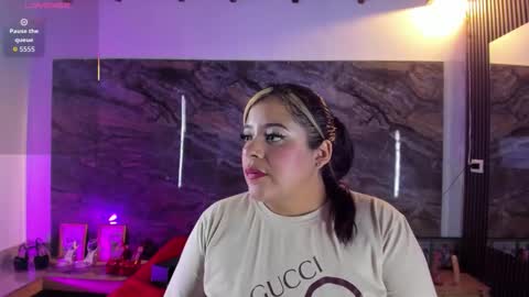 Snapshot of brenda_maz_ chatting on 10/12/25, 11:53 brenda_maz_ online show from 10/12/25, 11:53