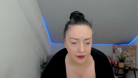 Snapshot of brenda_skye chatting on 09/26/25, 03:32 Brenda Skye online show from 09/26/25, 03:32