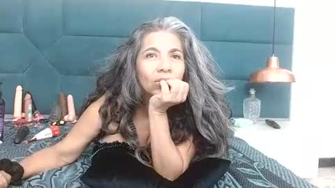 Snapshot of brenda_velasquez chatting on 06/24/26, 09:58 BRENDA VELASQUEZ online show from 06/24/26, 09:58