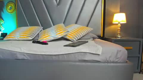 Brenda Time Schedule 0600 - 1400 GMT-5 online show from 03/05/25, 10:55