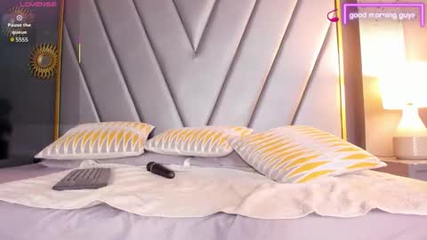 Brenda Time Schedule 0600 - 1400 GMT-5 online show from 01/07/26, 10:29