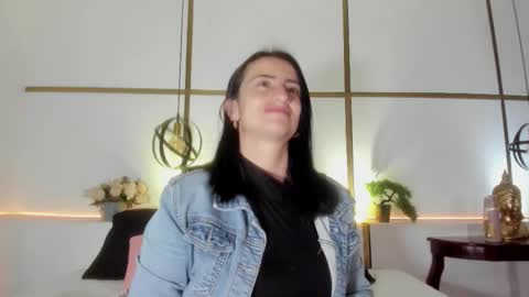 MeganBeaked online show from 11/06/25, 11:44