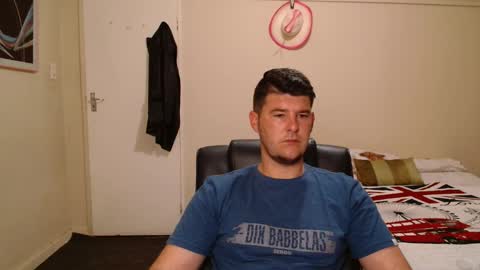 ask me lol online show from 03/18/26, 04:37