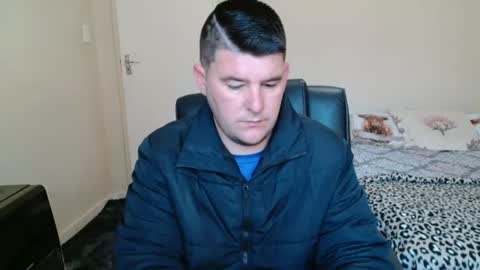 Snapshot of brendansexyboy098754 chatting on 07/14/26, 05:45 ask me lol online show from 07/14/26, 05:45