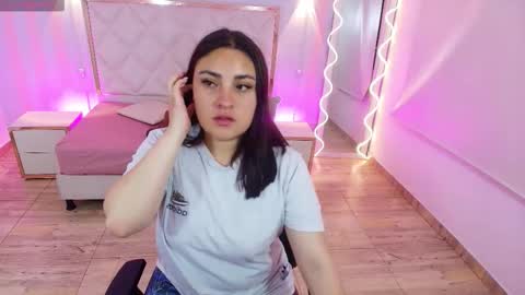 BRENDDA  online show from 12/03/25, 03:14