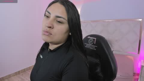 BRENDDA  online show from 04/05/26, 03:15