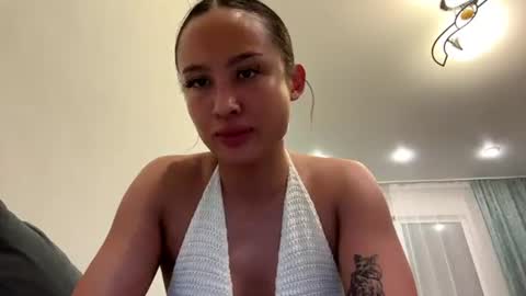 Mia   online show from 07/12/26, 06:21