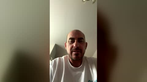 Hotasscouple0610 online show from 05/26/26, 06:26