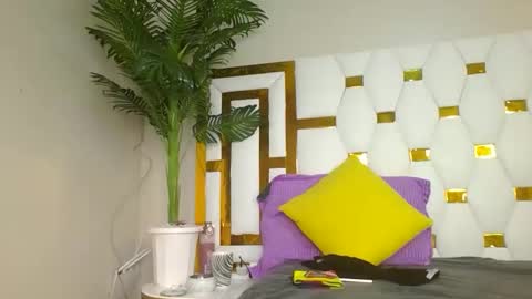 Snapshot of brennan007 chatting on 01/20/25, 05:16 brennan online show from 01/20/25, 05:16