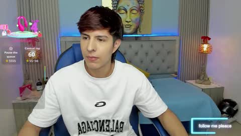 Esteban online show from 01/14/26, 02:06