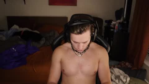 brentonverde online show from 12/14/25, 10:36