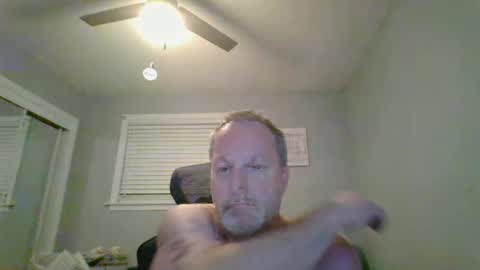 hey online show from 03/18/26, 11:52