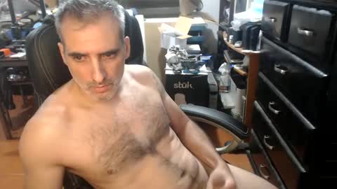 Snapshot of brfer chatting on 02/24/25, 04:27 Fer online show from 02/24/25, 04:27