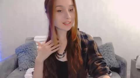 bri_fox online show from 02/24/26, 08:40