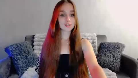 bri_fox online show from 08/07/26, 08:33