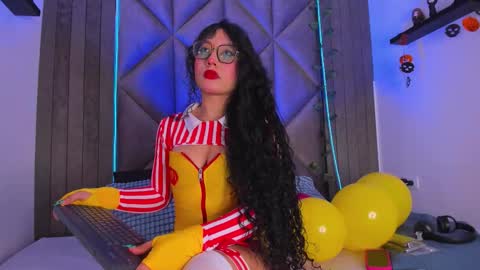 B R I A  online show from 10/31/25, 02:56