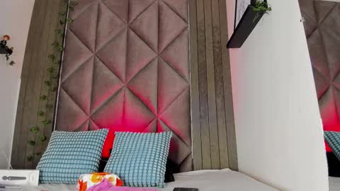 B R I A  online show from 02/05/26, 02:49