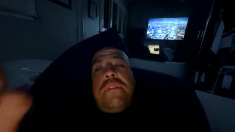 brian3890620 online show from 10/22/25, 04:24