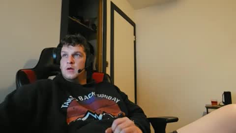 brian7891012 online show from 02/21/26, 05:03