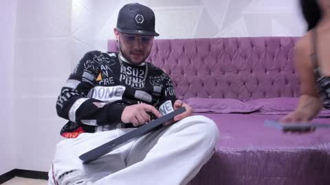 Snapshot of brian_chiki chatting on 12/23/24, 11:39 Brian Chiki online show from 12/23/24, 11:39