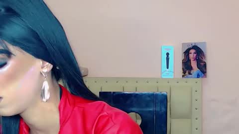 BRIANA online show from 02/03/26, 09:14