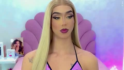 BRIANA online show from 02/25/26, 02:27