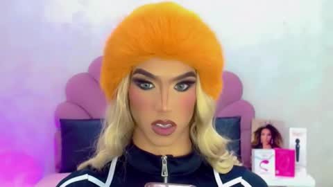 BRIANA online show from 04/15/26, 04:08