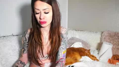 brianadiamondxxx online show from 05/04/26, 08:21